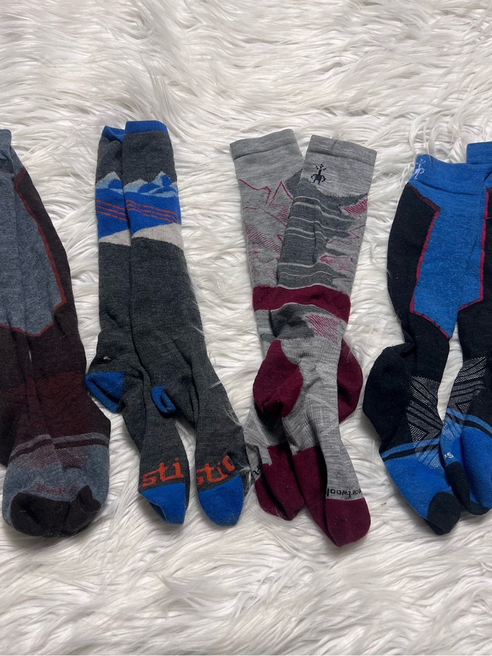 Smartwool Men's Ski Socks Bundle with 4 pairs